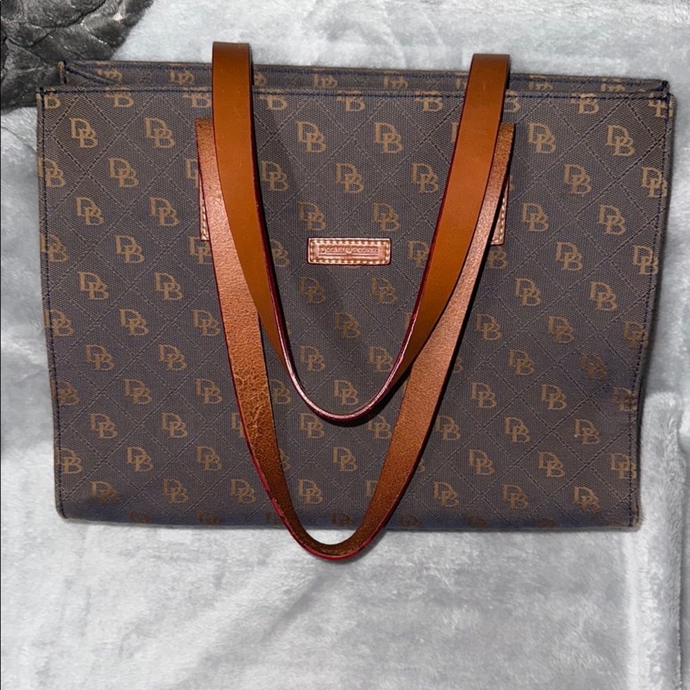 Dooney and Bourke East West Signature Tote Quilt Blue/Brown